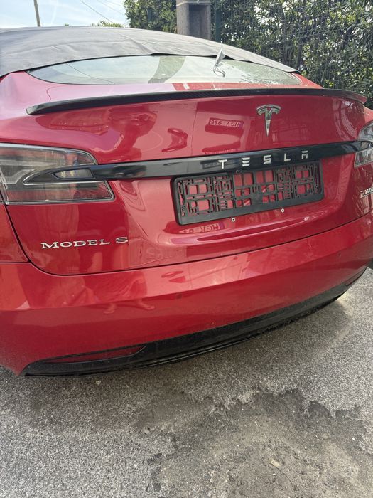 Vendo tesla model S P100D