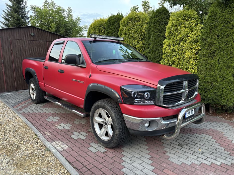 Dodge RAM 4.7 magnum