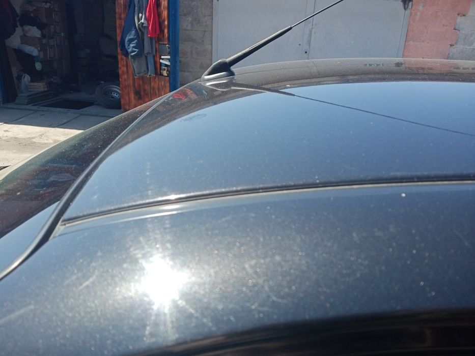 Продам семейный автомобиль.