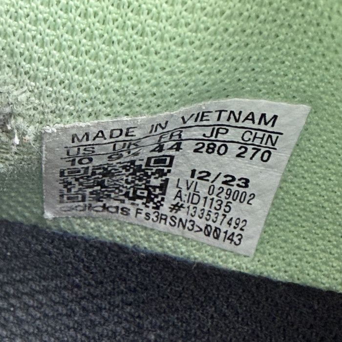 Оригінальні кросівки Adidas Stabil Next Gen ID1135