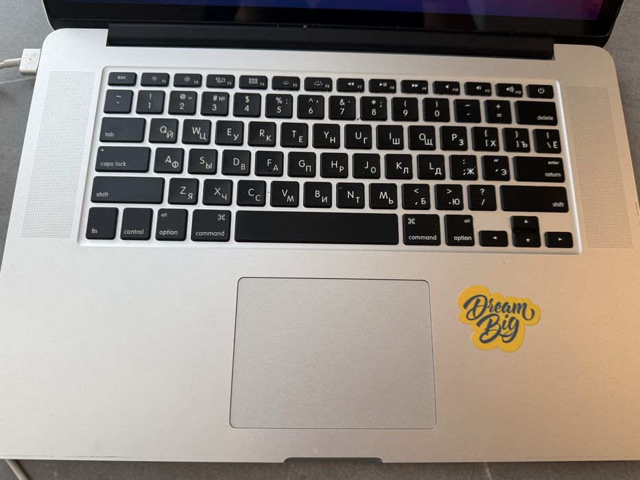 apple macbook pro 15
