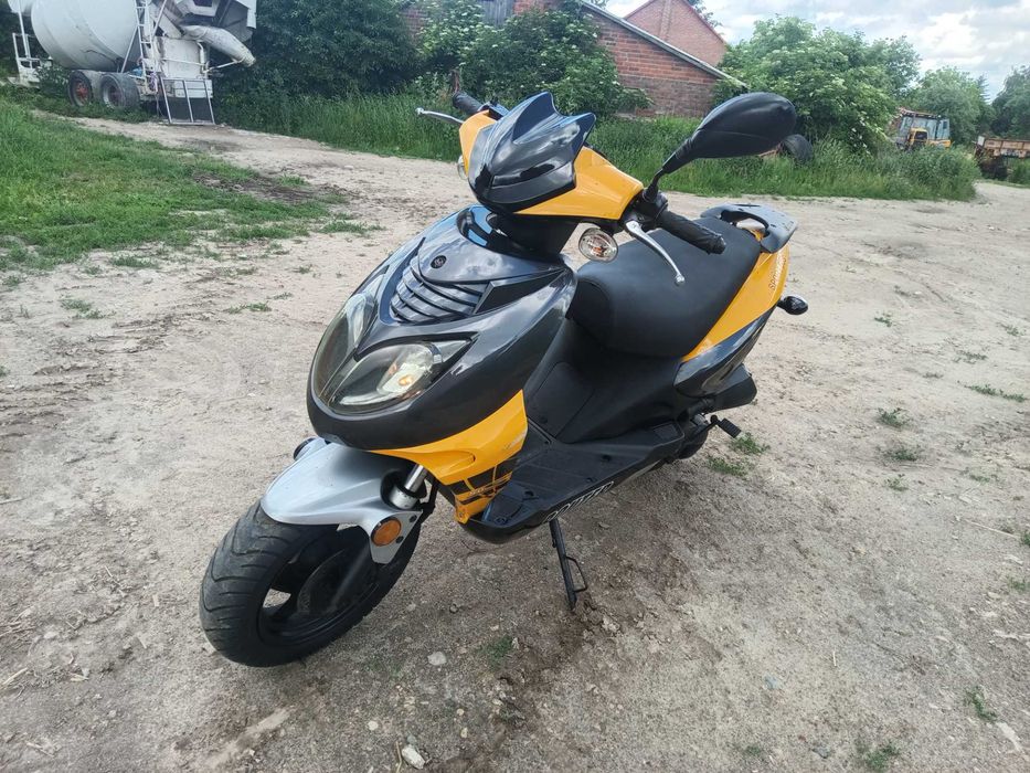 skuter 50 cc 4t ładny ,transport caly kraj