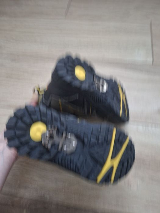 Śniegowce zimowe rozmiar 30/31 dodatkowo raki na podeszwie