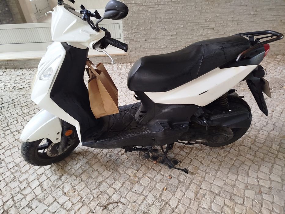 Scooter SYM Orbit II 50cc – Excelente Estado / Muito Económica