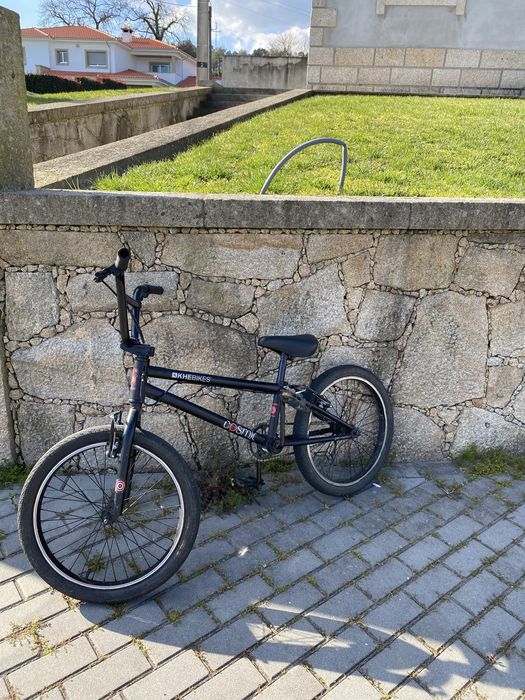 Bmx praticamente nova