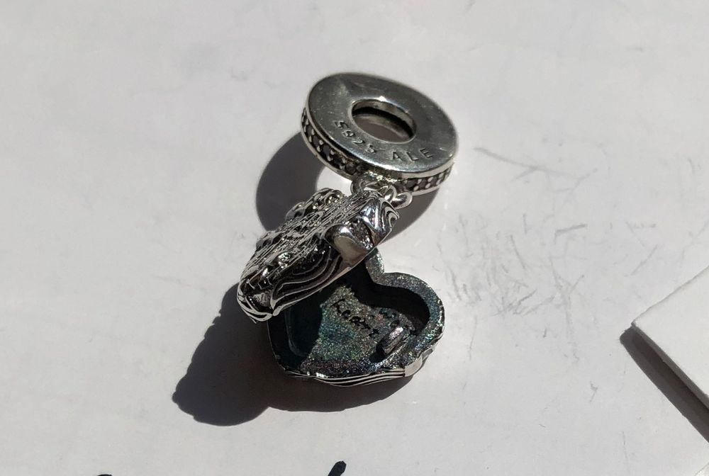 Pandora zawieszka charms nie ma jak w sercu otwierana moments