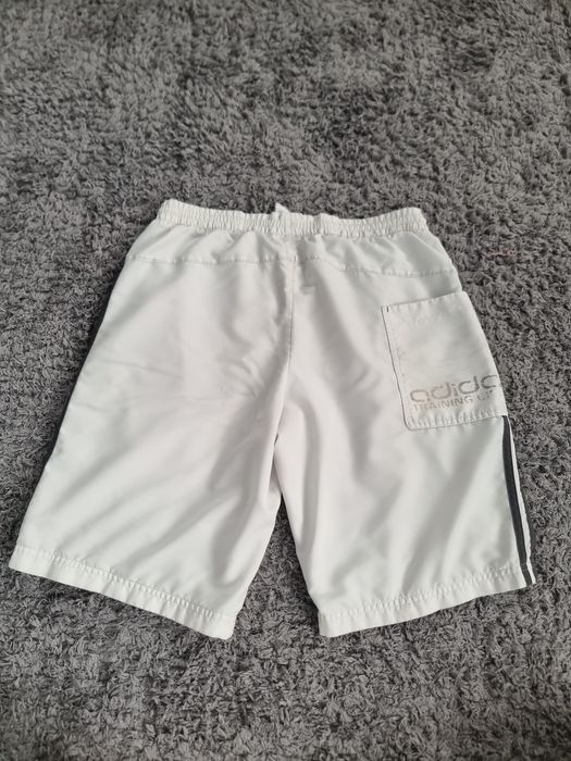 Шорти adidas білі