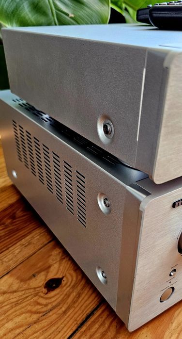 Marantz SR4021 Amplituner 2.0, CD5001 oryginalne piloty - idealny stan