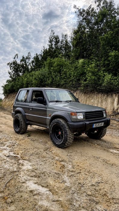 Mitsubishi Pajero 2.5