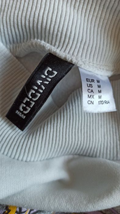 Sg Krótka biała bluza z motylem 36 , 38 M H&M bluza damska 36 , 38