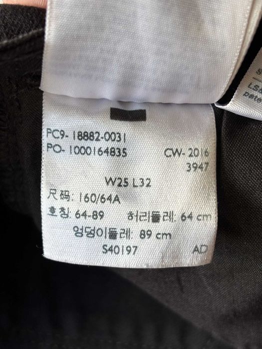 Levi's 721 W25 L32 Spodnie Jeansy Damskie Czarne Rurki Wysoki Stan