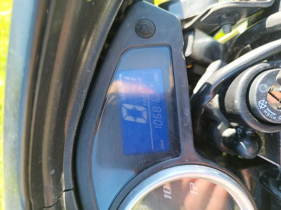 Продам мотоцикл на повному ходу