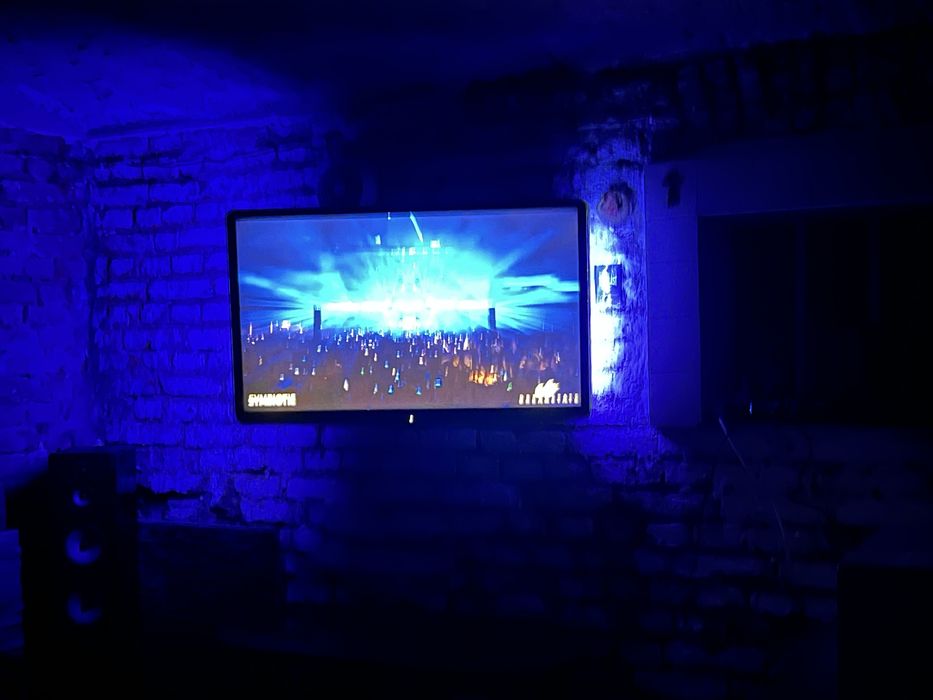 Telewizor Philips 42 Androidn4K smart Ambilight pilot uchwyt na sciane