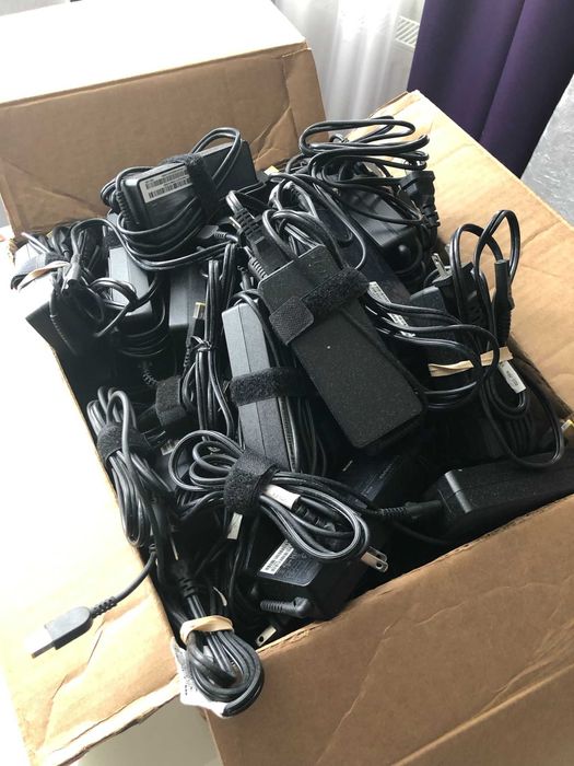 Блок питания живлення Lenovo 90w 20V 4.5A ADLX90NLC3A ADLX90NCC2A