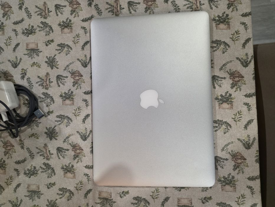 MacBook Air 13 polegadas com 8 GB de RAM