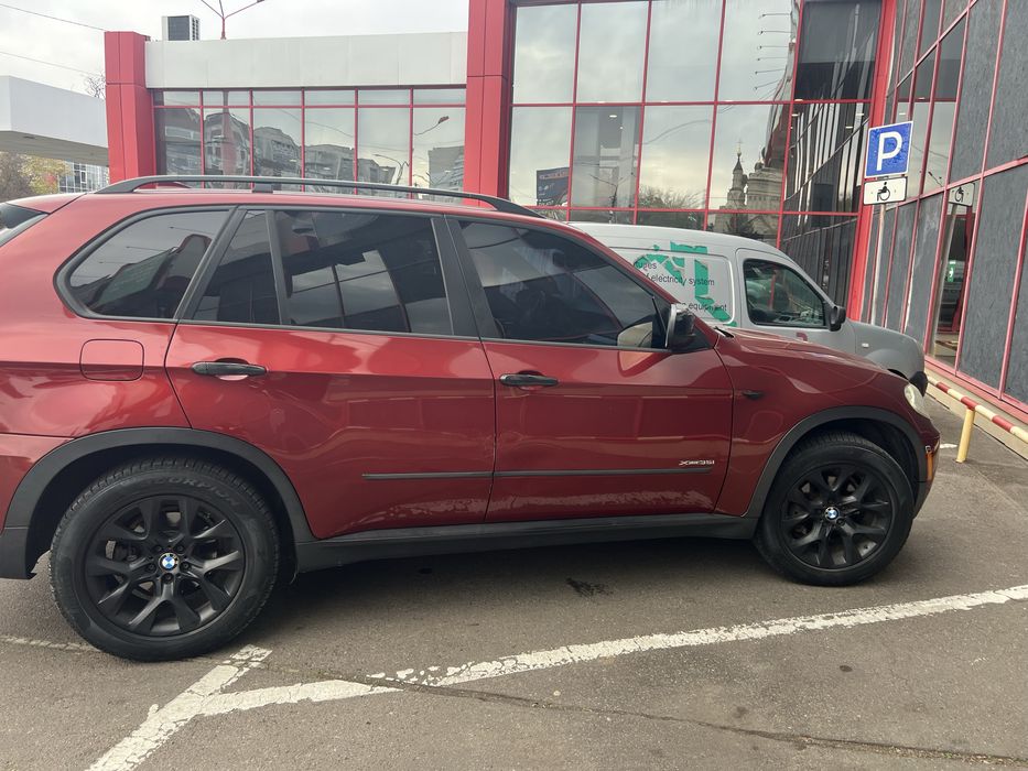 Продам bmw x5 е70