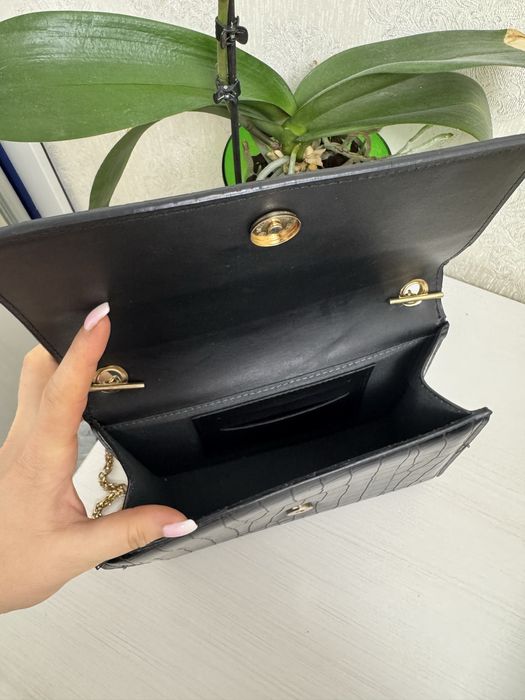 Сумочка маленька