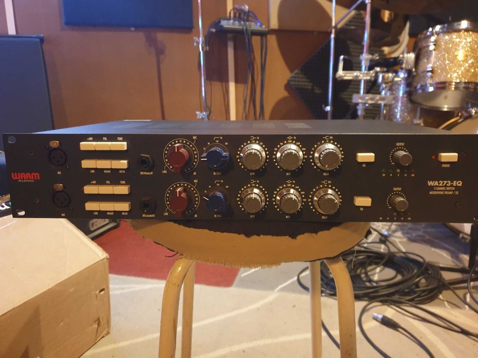 Pré amplificador de microfone Warm Audio WA273-EQ