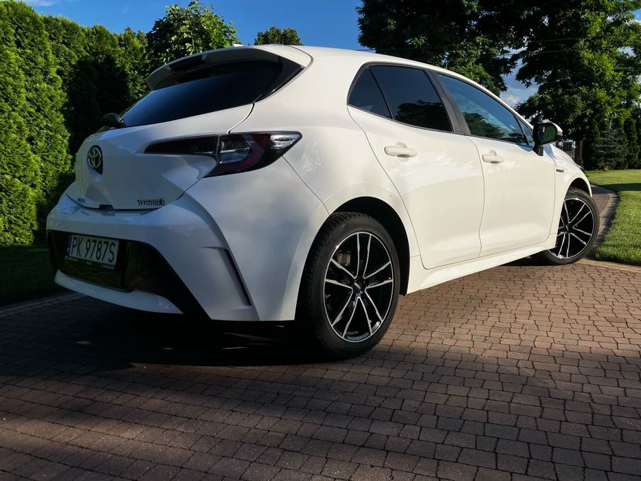 Toyota Corolla 1.8 hybrid LPG