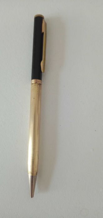 Canetas waterman + dourada 25€ cada