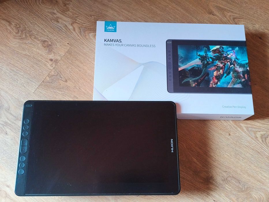 Графічний монітор Huion Kamvas 13