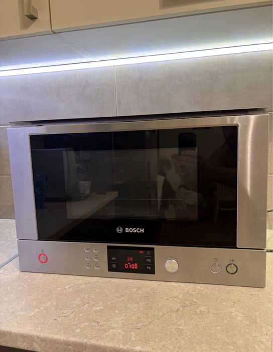 Микрохвильова піч Bosch HMT 85 ML 23
