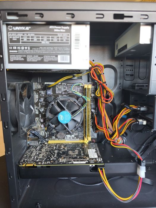 Torre gamer i3 GTX 960