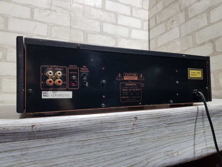 Програвач CD дисків ONKYO DX 6870, б/у з Німеччини