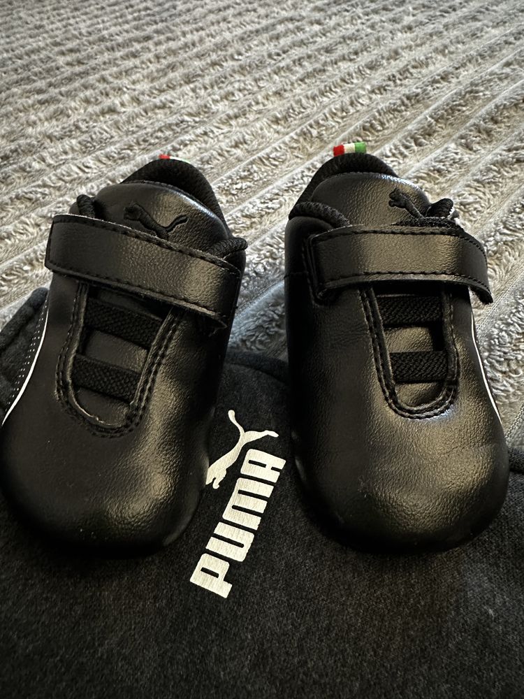 Puma Ferrari 20 . 520 .
