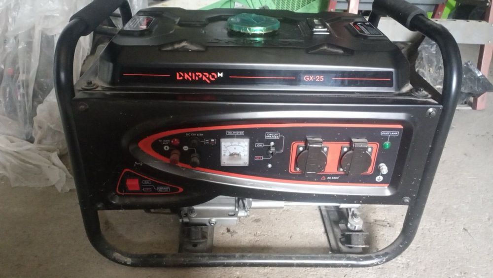 Продам генератор Dnipro-M GX-25
