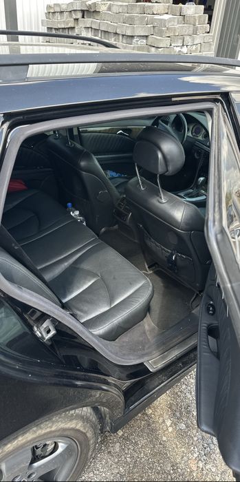 Продам автомобіль Мерседес 211