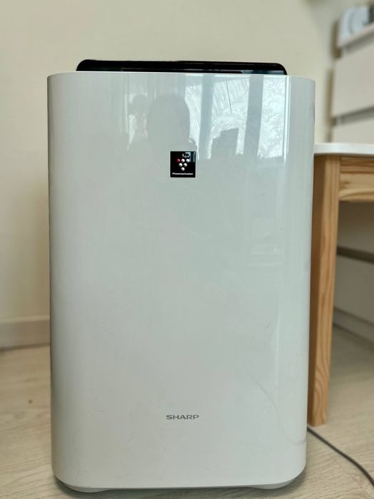 Очищувач повітря Sharp KC-D40EUW