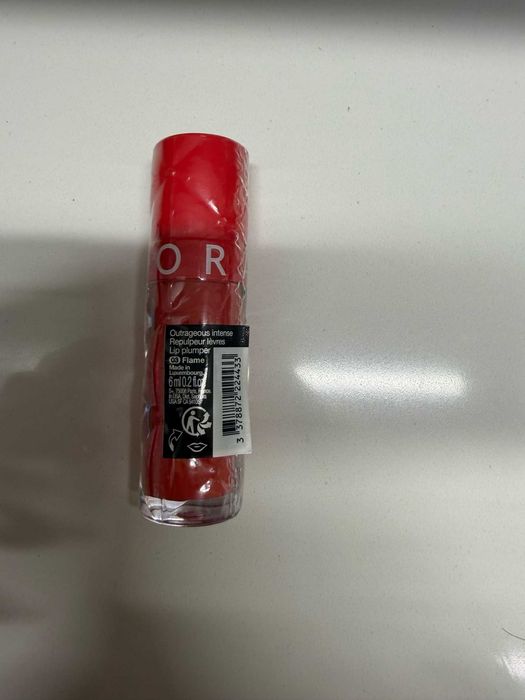 Outrageous intense - Błyszczyk nawilżający i zwiększający objętość ust, Sephora Collection 03 Flame - nowa