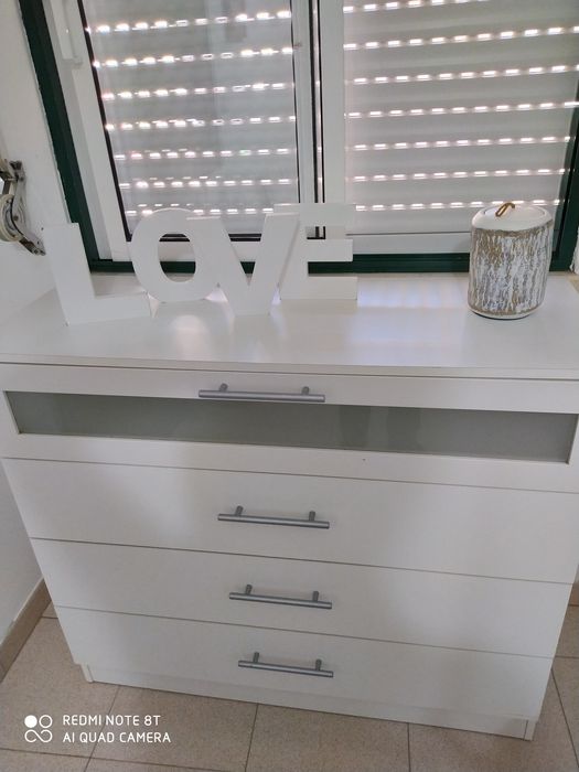 T1 r/c no centro histórico da praia da Nazaré 100m praia com quintal