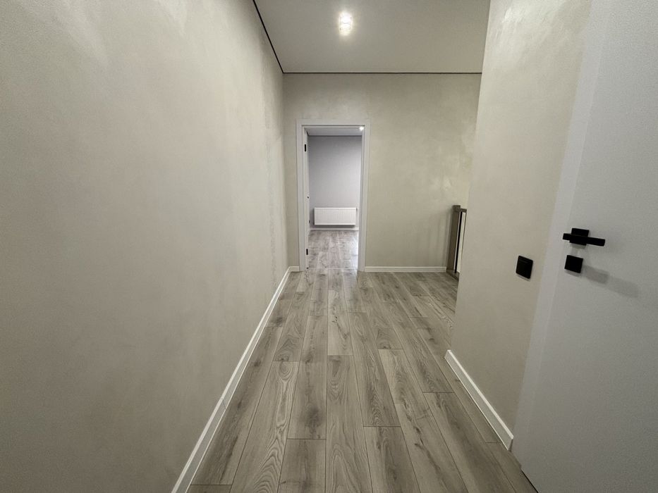 Продаж таухауса у топ локації