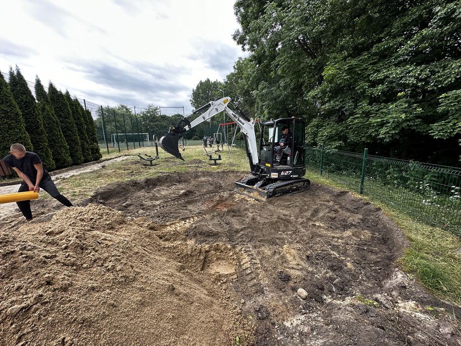 Koparko Ładowarka, Mini Koparka ,Ciężarówka, Usługi - Wolne Terminy