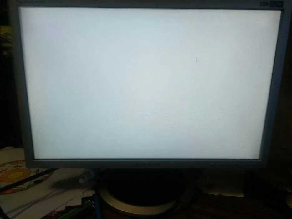 Монитор Samsung SyncMaster 940NW 1440x900