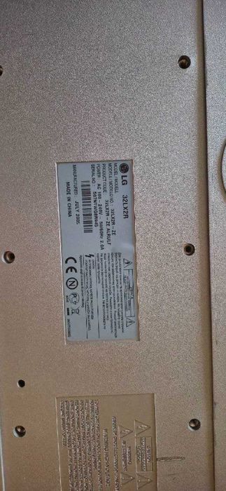 телевизор LCD 32 LG 32LX2R полностью в рабочем состояние