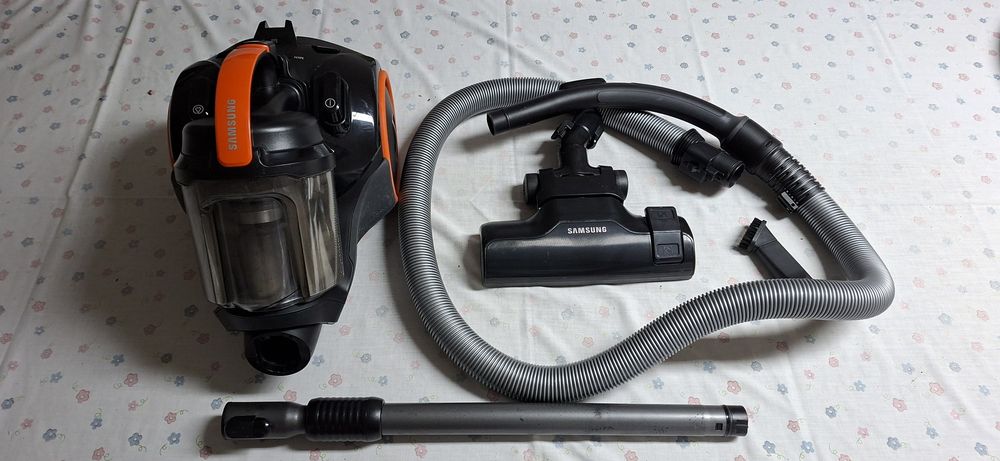 Aspirador Samsung VC4100