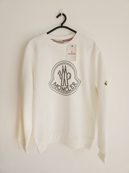 Sweat Moncler com etiqueta