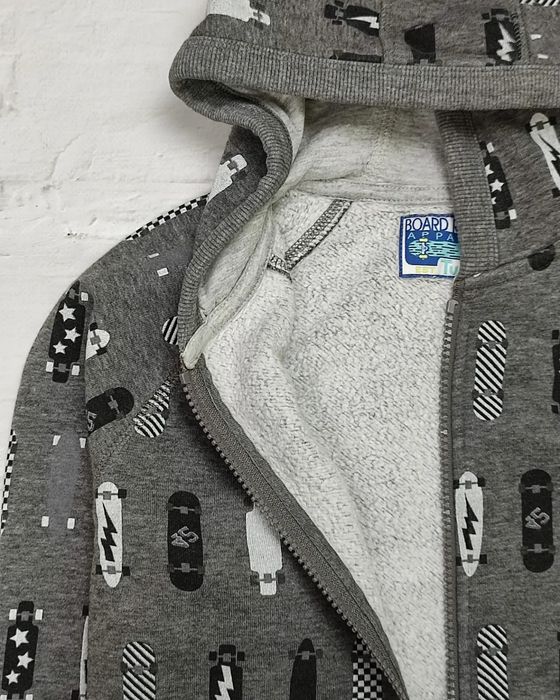 Кофта Tu на хлопчика 9 років