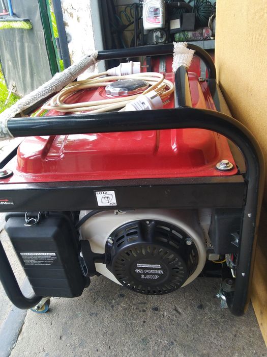 Продам генератор 3.5кв