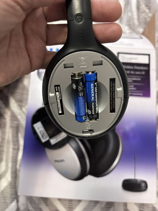 Безпровідні навушники