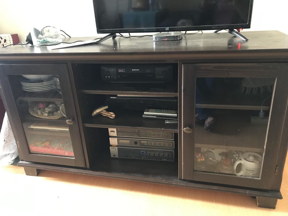Armario TV com muita arrumacao