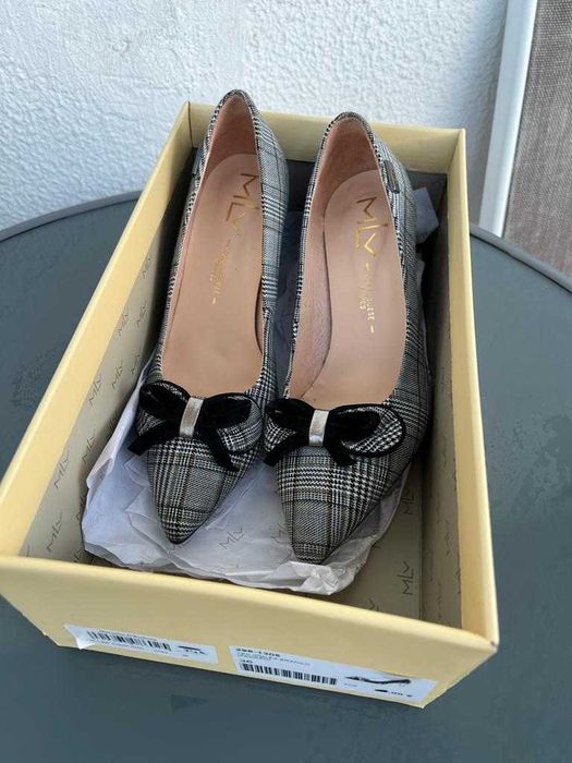 Sapato salto alto MLV, tamanho 36