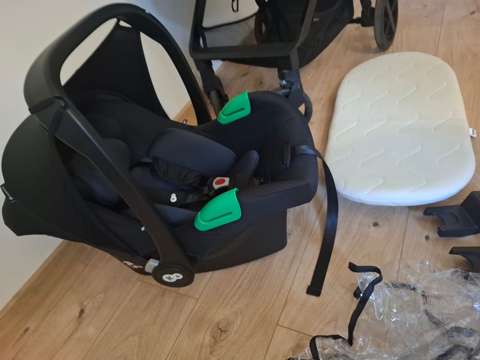 Wielofunkcyjny wózek dziecięcy Kinderkraft Newly 3w1