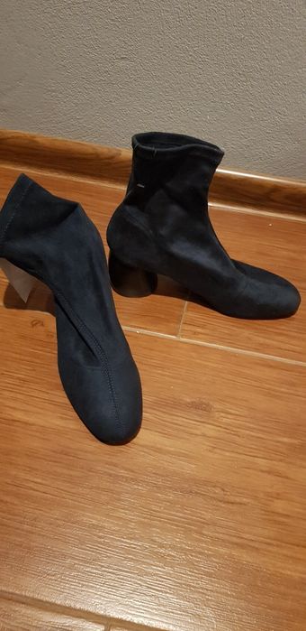 Nowe kozaki sztyblety materiałowe wiosenne bershka 38