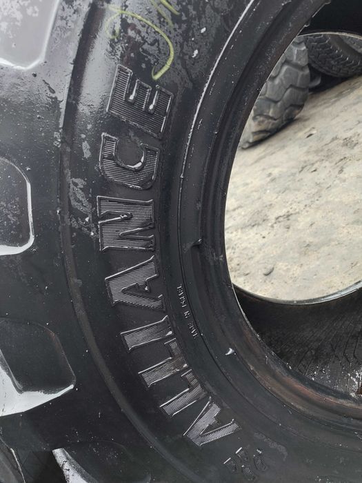 425/75R20 (16/75R20) Alliance J1830