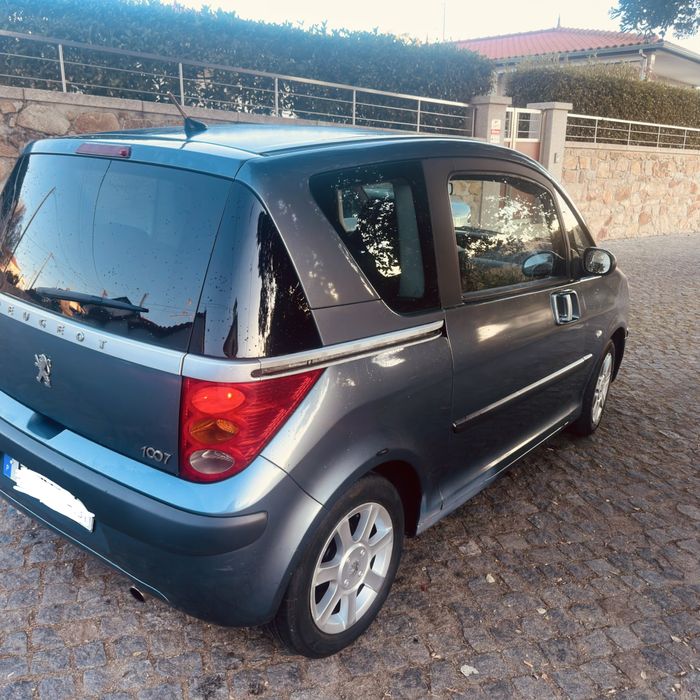 Peugeot 1007 1.4 HDi (2005)  Muito Económico