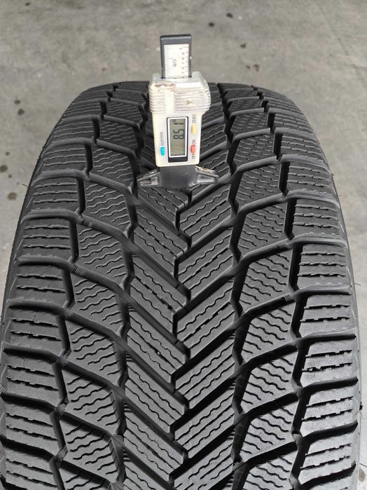 1шт R20 255 40 шина зимова Michelin X-Ice Snow